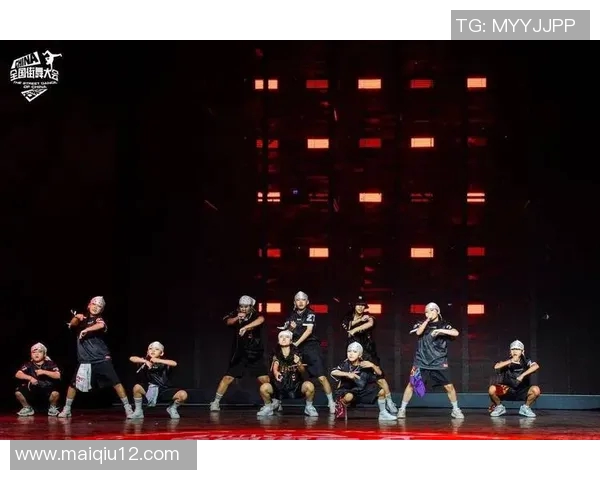 实时新闻全国街舞大赛特别报道成都街舞队如何实现风格转型与创新发展之路